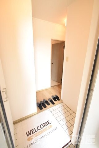 物件内観写真9　(きれいな玄関です)