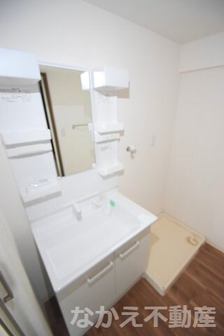 物件内観写真7　(スペースが確保できる洗面所です)