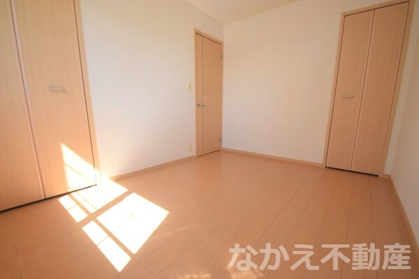 寝室(寝室にいかがでしょうか)