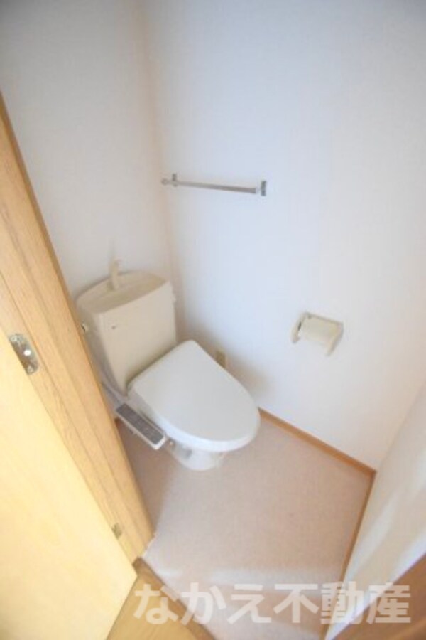 トイレ(シンプルで使いやすいトイレです)