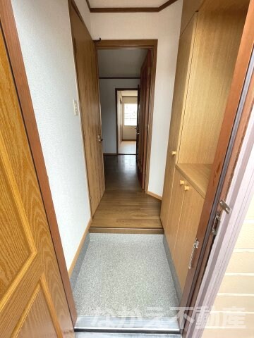 物件内観写真9　(玄関です)