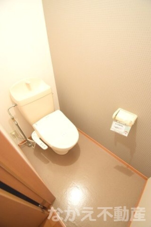 トイレ(清潔感のあるトイレです)