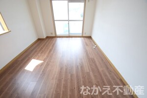 ビクトリーハイツ新港外観写真