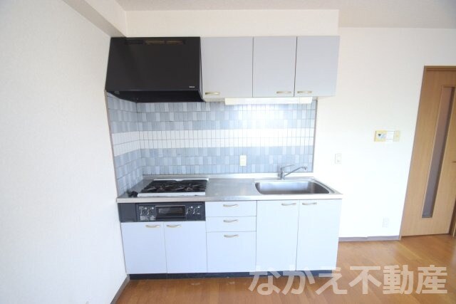 物件内観写真4　(使いやすいキッチンです)