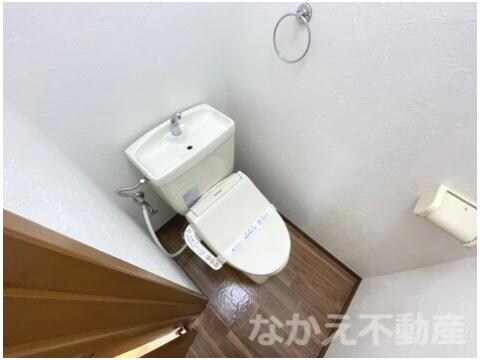 物件内観写真7　(シンプルで使いやすいトイレです)