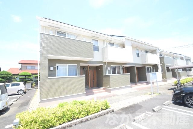 物件外観写真1　(外観も気になるポイント)