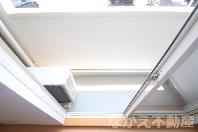 物件内観写真10　(バルコニー付きです)