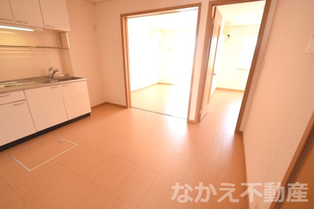 物件内観写真5　(居間です)