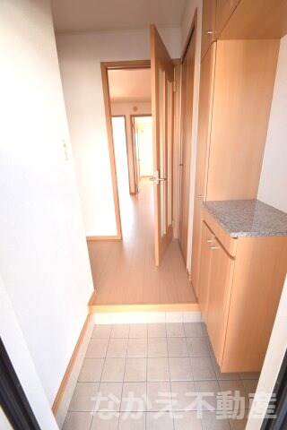 物件内観写真11　(玄関です)