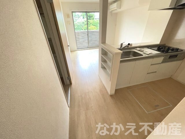 物件内観写真4　(使いやすい居間です)