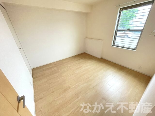 物件内観写真12　(落ち着いて過ごせるお部屋なので、寝室にいかがでしょうか)