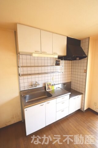 物件内観写真6　(キッチンでお料理をお楽しみください)