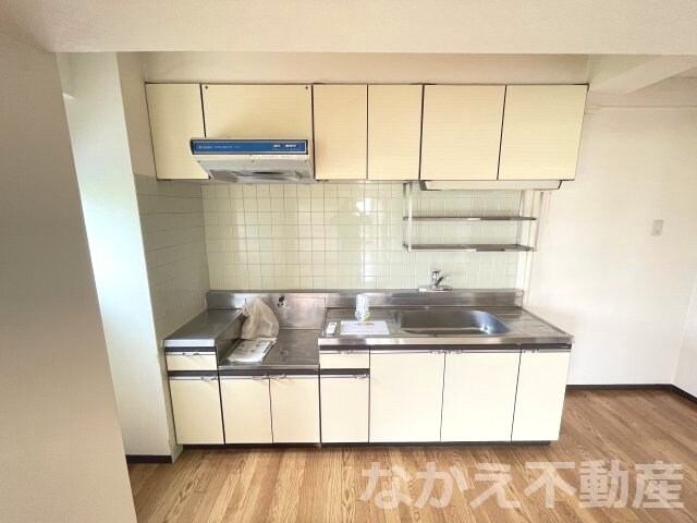 物件内観写真4　(使いやすいキッチンです)