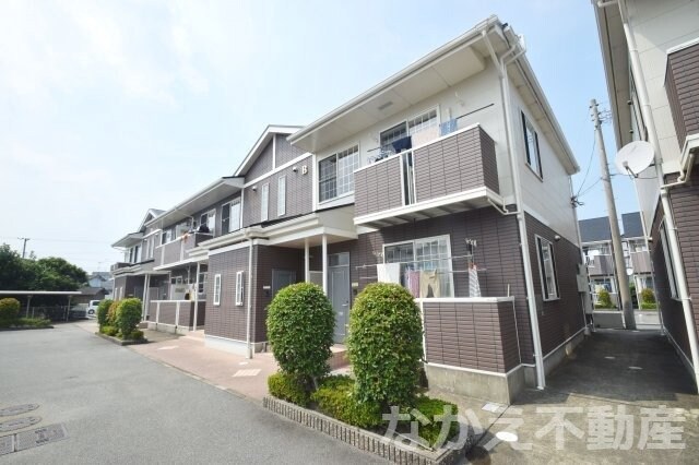 物件外観写真1　(外観です)