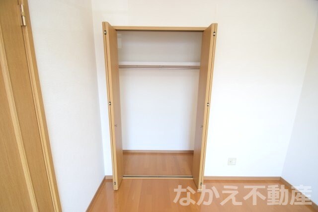 物件内観写真10　(収納スペース豊富です)