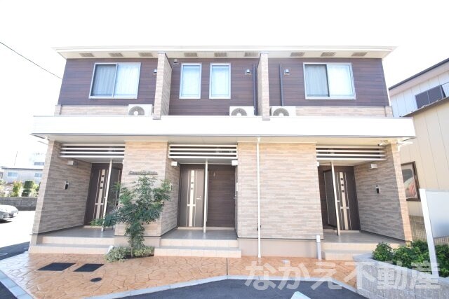 物件外観写真1　(外観も気になるポイント)