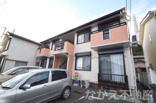 物件外観写真1　(物件の外観です)