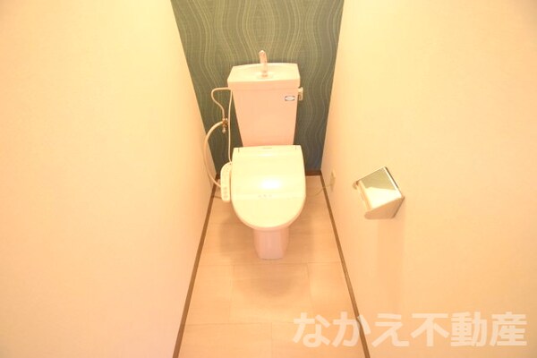 トイレ(ゆったりとした空間のトイレです)