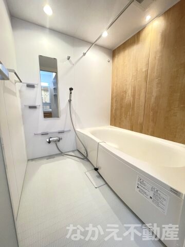 物件内観写真5　(お風呂で日々の疲れを落としましょう)
