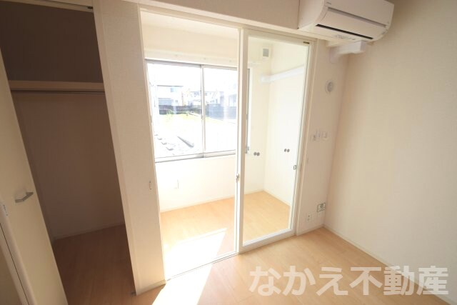 物件内観写真10　(陽当たり良好なバルコニーです)