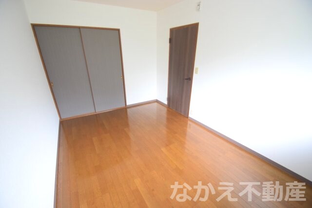 物件内観写真3　(落ち着いて過ごせるお部屋なので、寝室にいかがでしょうか)