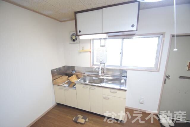 物件内観写真6　(キッチンでお料理をお楽しみください)