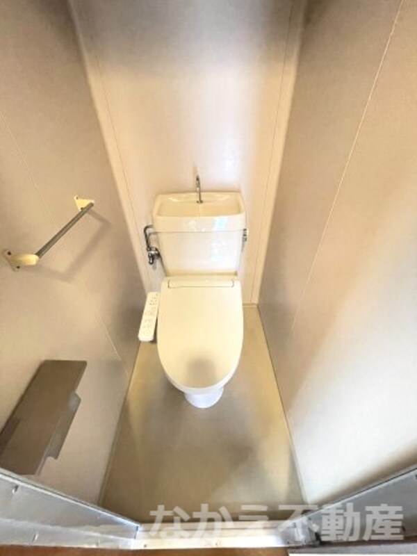 トイレ(シンプルで使いやすいトイレです)