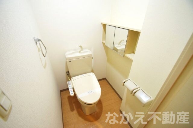 物件内観写真6　(トイレもきれいです)