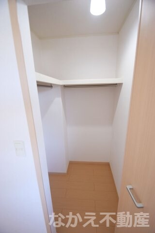 物件内観写真12　(収納があります)