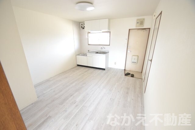 物件内観写真7　(玄関です)