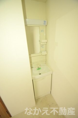 物件内観写真11　(使いやすい洗面所です)