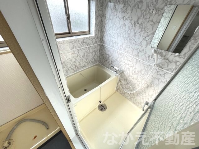 物件内観写真8　(きれいなお風呂です)