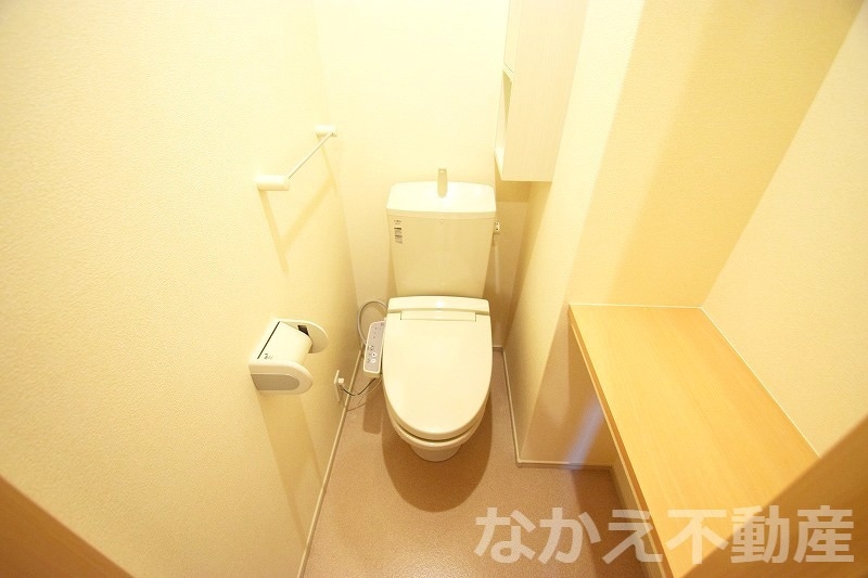 物件内観写真8　(コンパクトで使いやすいトイレです)