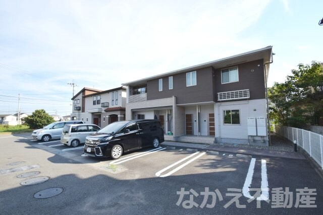 物件外観写真2　(物件の外観です)