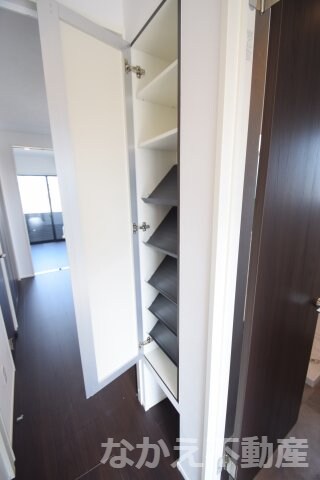 物件内観写真14　(収納のためのスペースです)