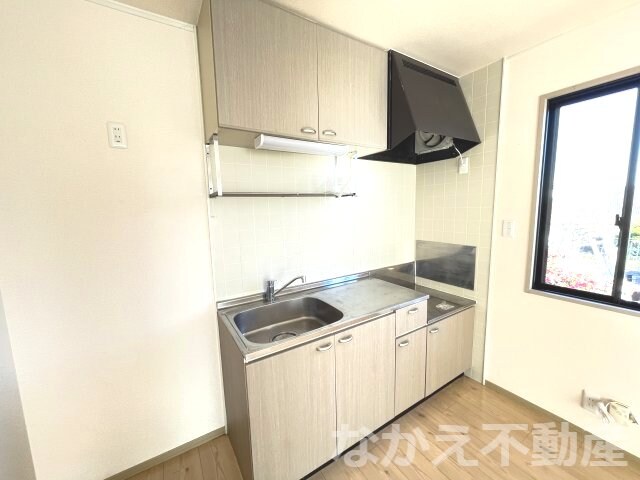 物件内観写真5　(使いやすいキッチンです)