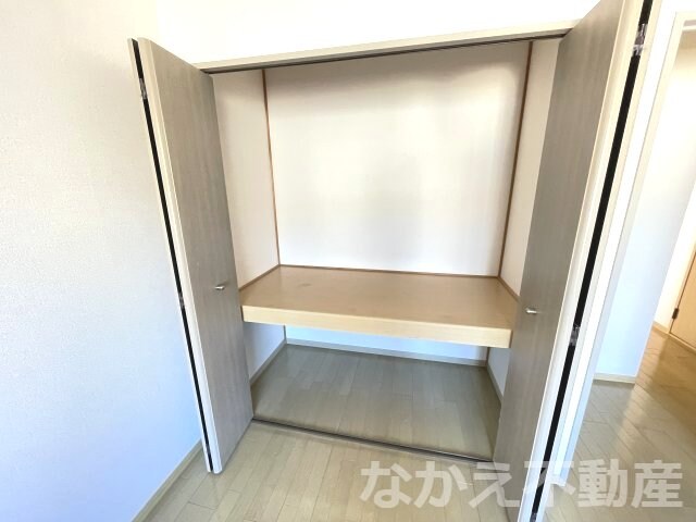 物件内観写真11　(たっぷりとした収納スペースです)