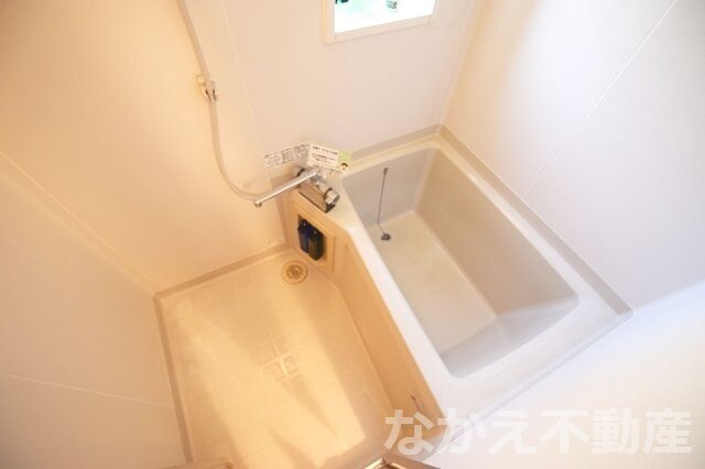 物件内観写真7　(ゆったり過ごせるお風呂です)