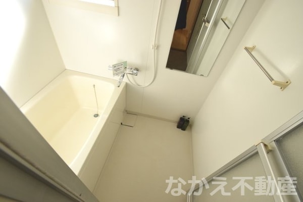 浴室(落ち着いた空間のお風呂です)