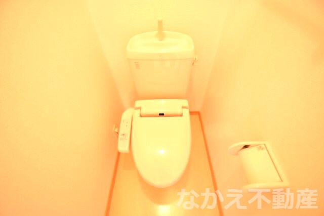 物件内観写真7　(コンパクトで使いやすいトイレです)