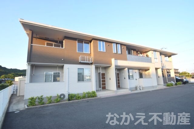 物件外観写真2　(外観です)