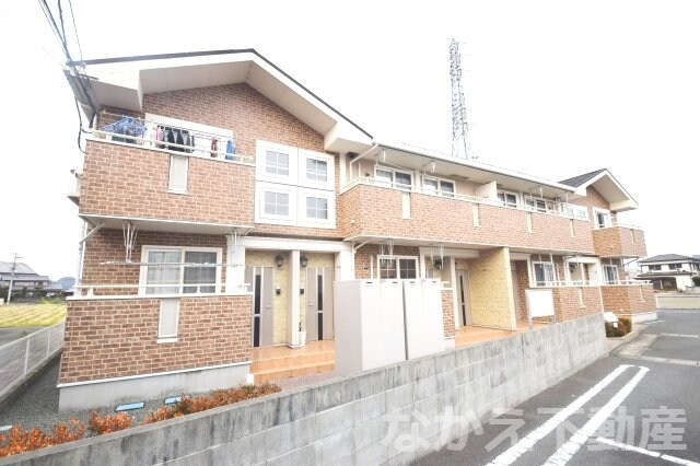 物件外観写真2　(外はこのようになっています)