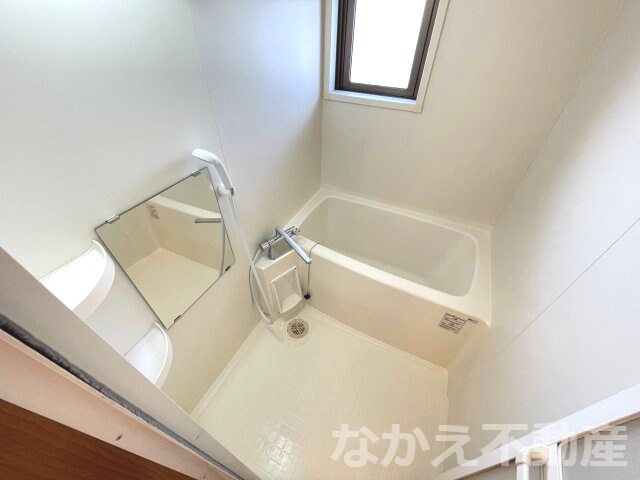 物件内観写真6　(きれいなお風呂です)