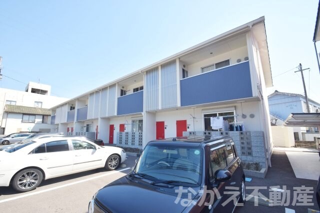 物件外観写真1　(おしゃれな外観です)