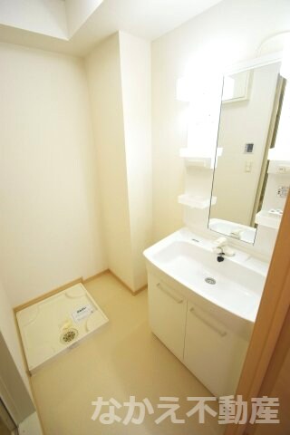 物件内観写真8　(スペースが確保できる洗面所です)