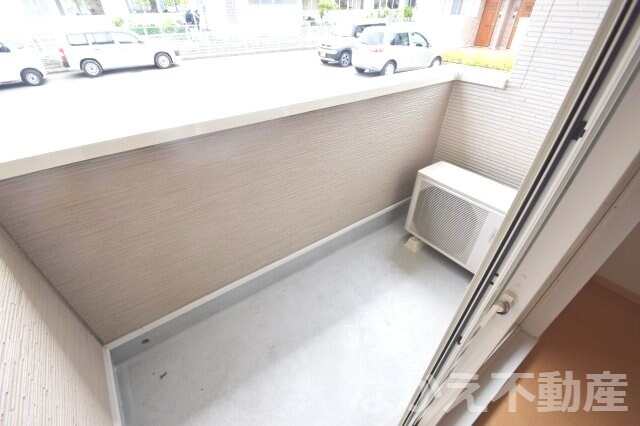 物件内観写真10　(陽当たり良好なバルコニーです)