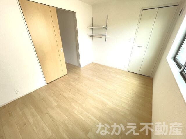 物件内観写真4　(使い勝手のいい寝室です)