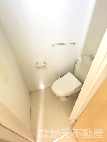 物件内観写真7　(落ち着いたトイレです)