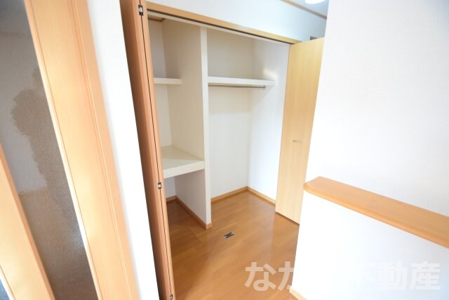 物件内観写真9　(専用の収納スペースです)