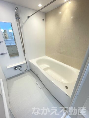 物件内観写真5　(お風呂で日々の疲れを落としましょう)
